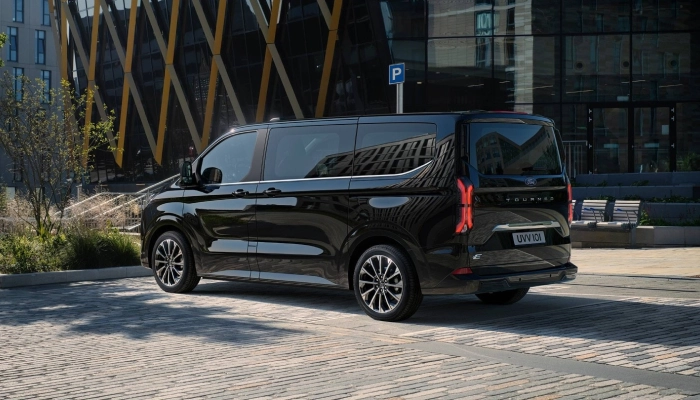 Sürüş Deneyimine Sınıf Atlatan Teknolojiler